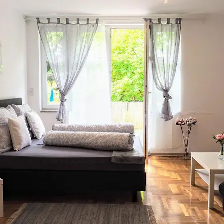 City Villa Schoenbrunn Apartments - Contactless 24H Check-In Vienna Exterior photo